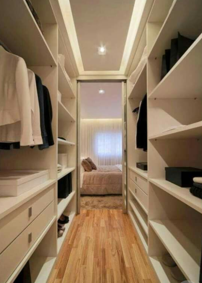 П-образная гардеробная комната в спальню Бердск
