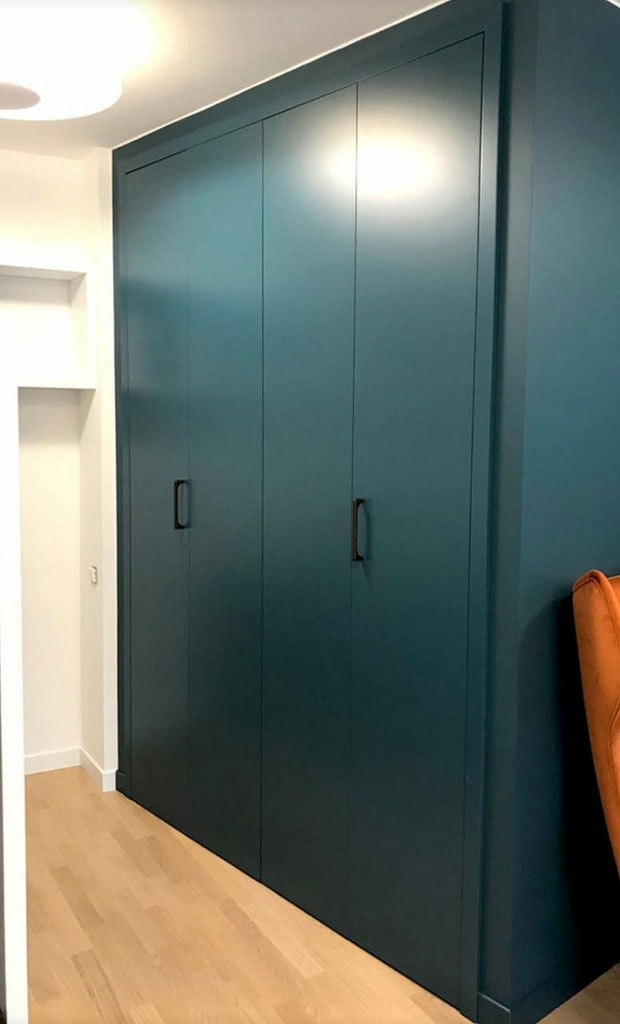 Двери гармошка для распашного шкафа Бердск